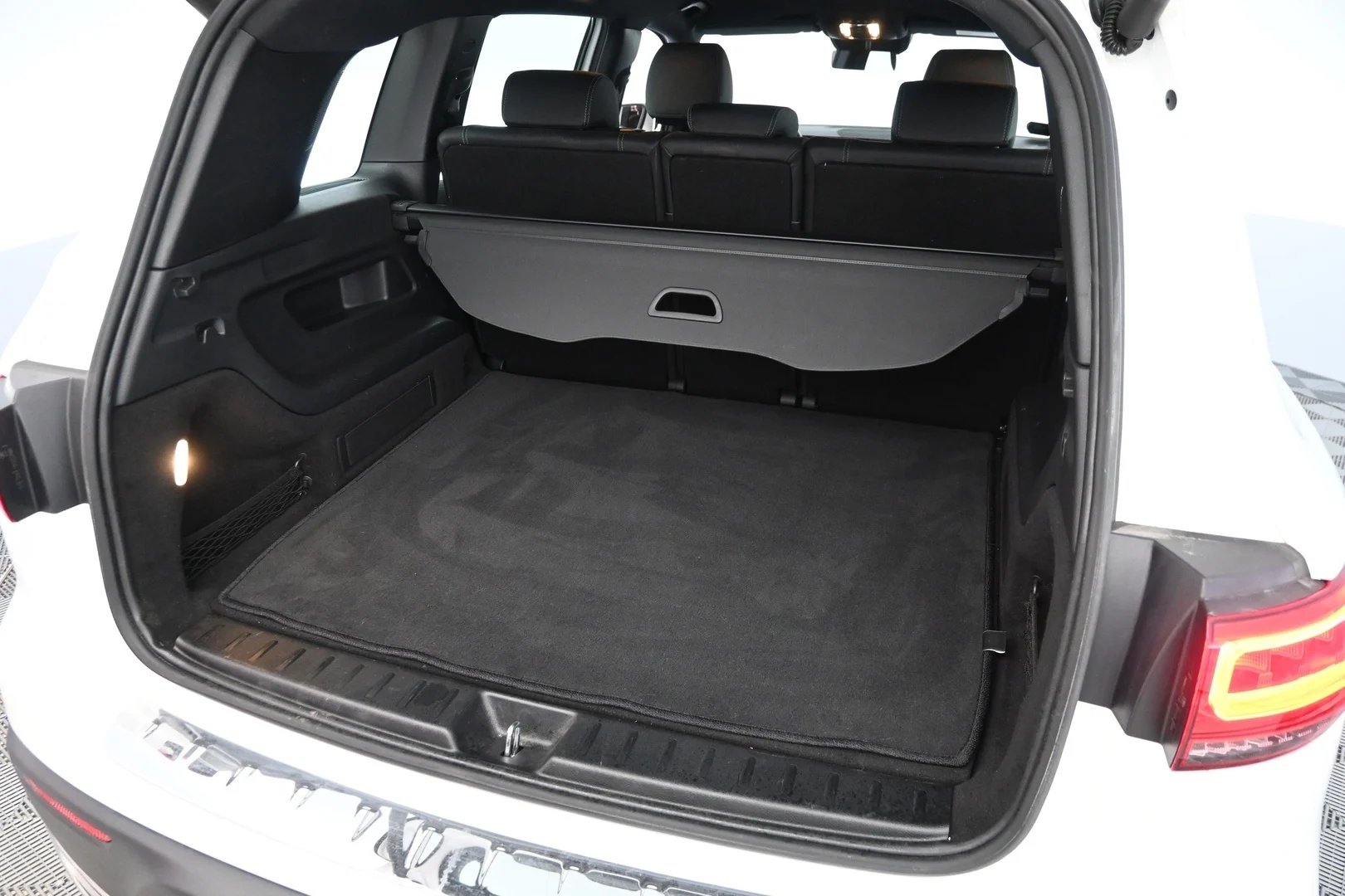 Car Image - 7dLwomVxKgWDoRnNYMl71P