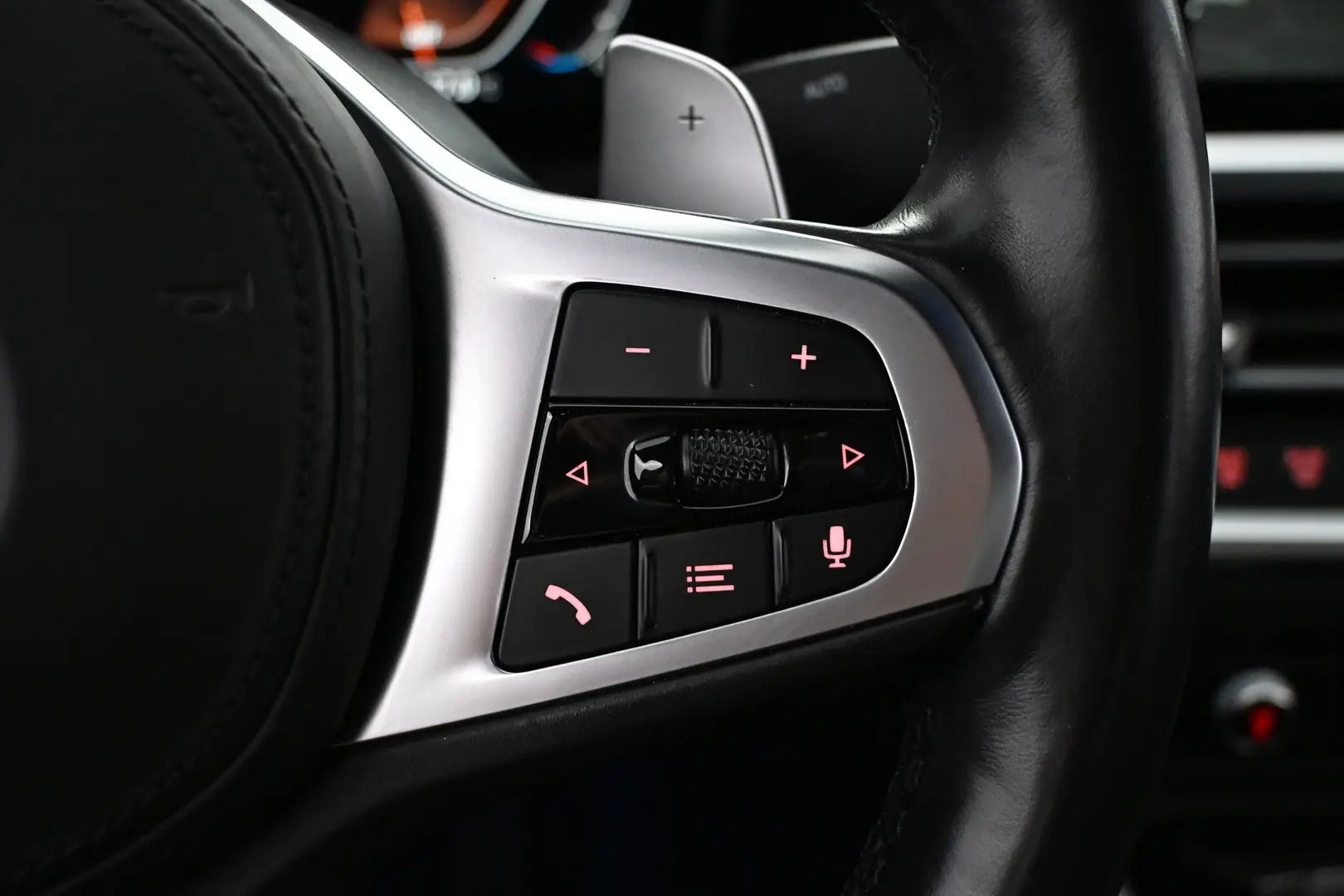 Car Image - 3hjxj8iRFGHO3WVbNedRHG