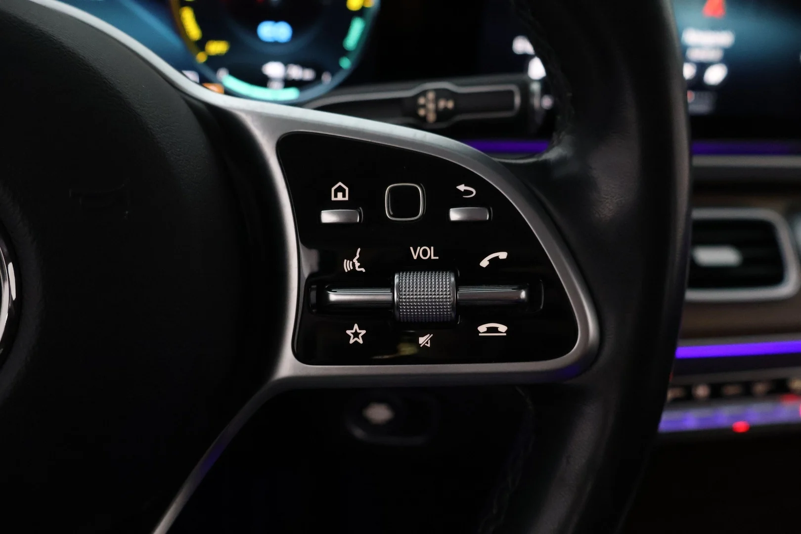 Car Image - 6lC8itkmSqRW3TVwxOJDLk