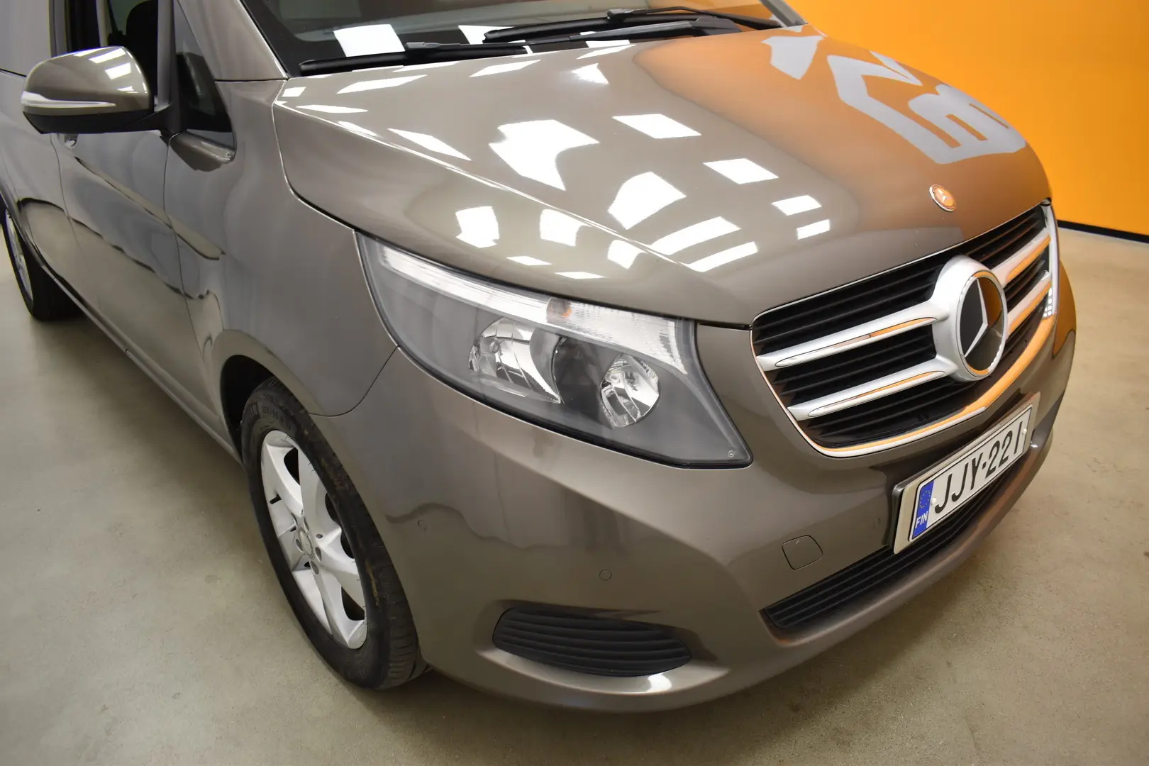 Car Image - 7ajoYLlsLtB4FRJjb9Vmpa