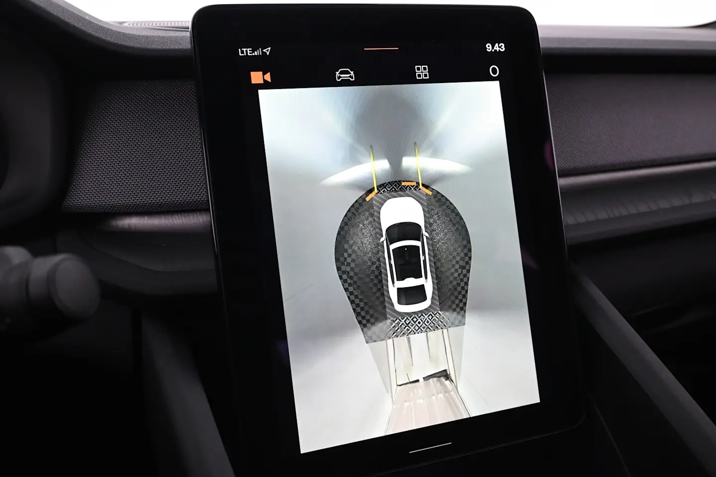 Car Image - WCKyEU7Kmb12rhhoJezgB