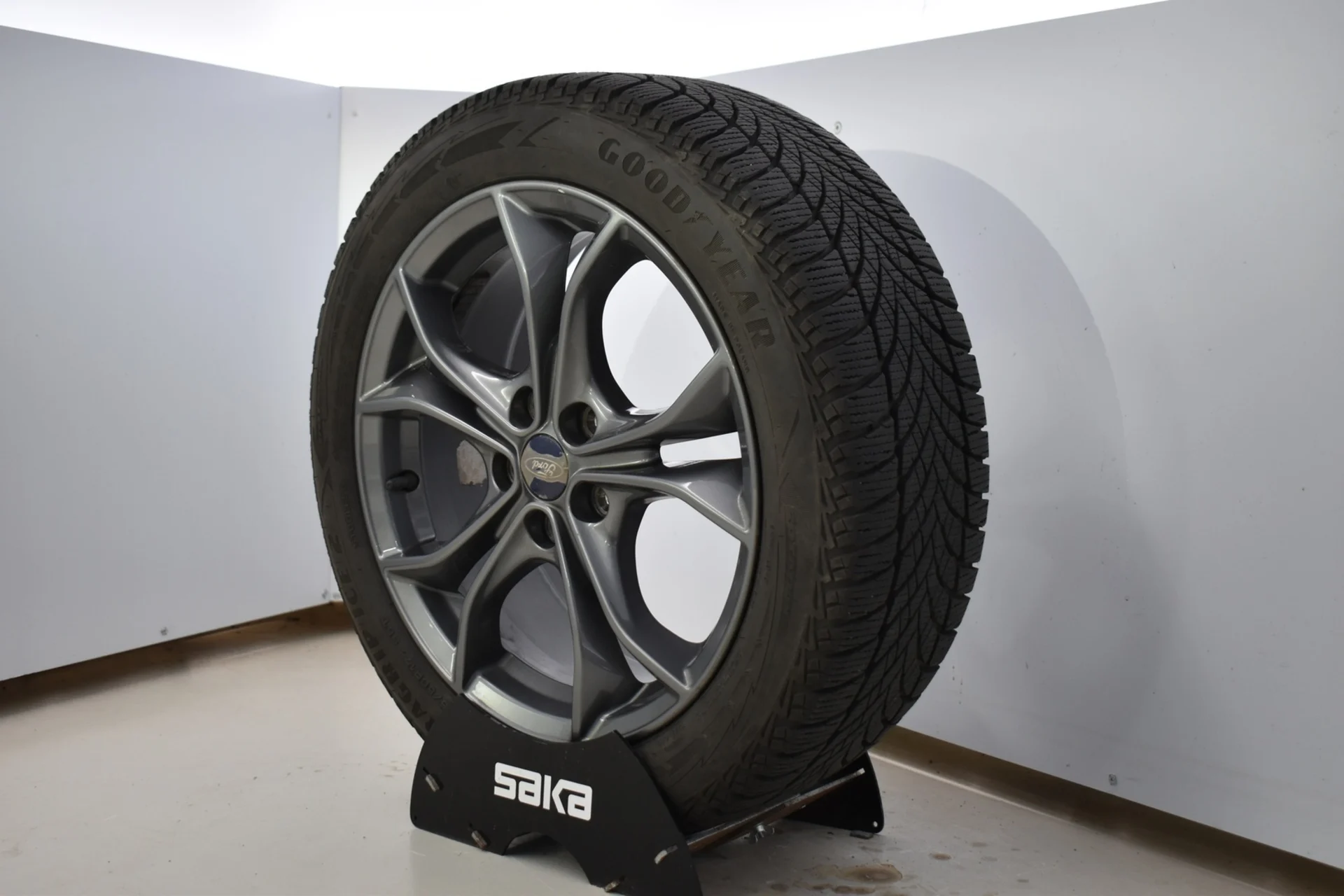 Car Image - lystnPHHk4tAJK4A3CfU3