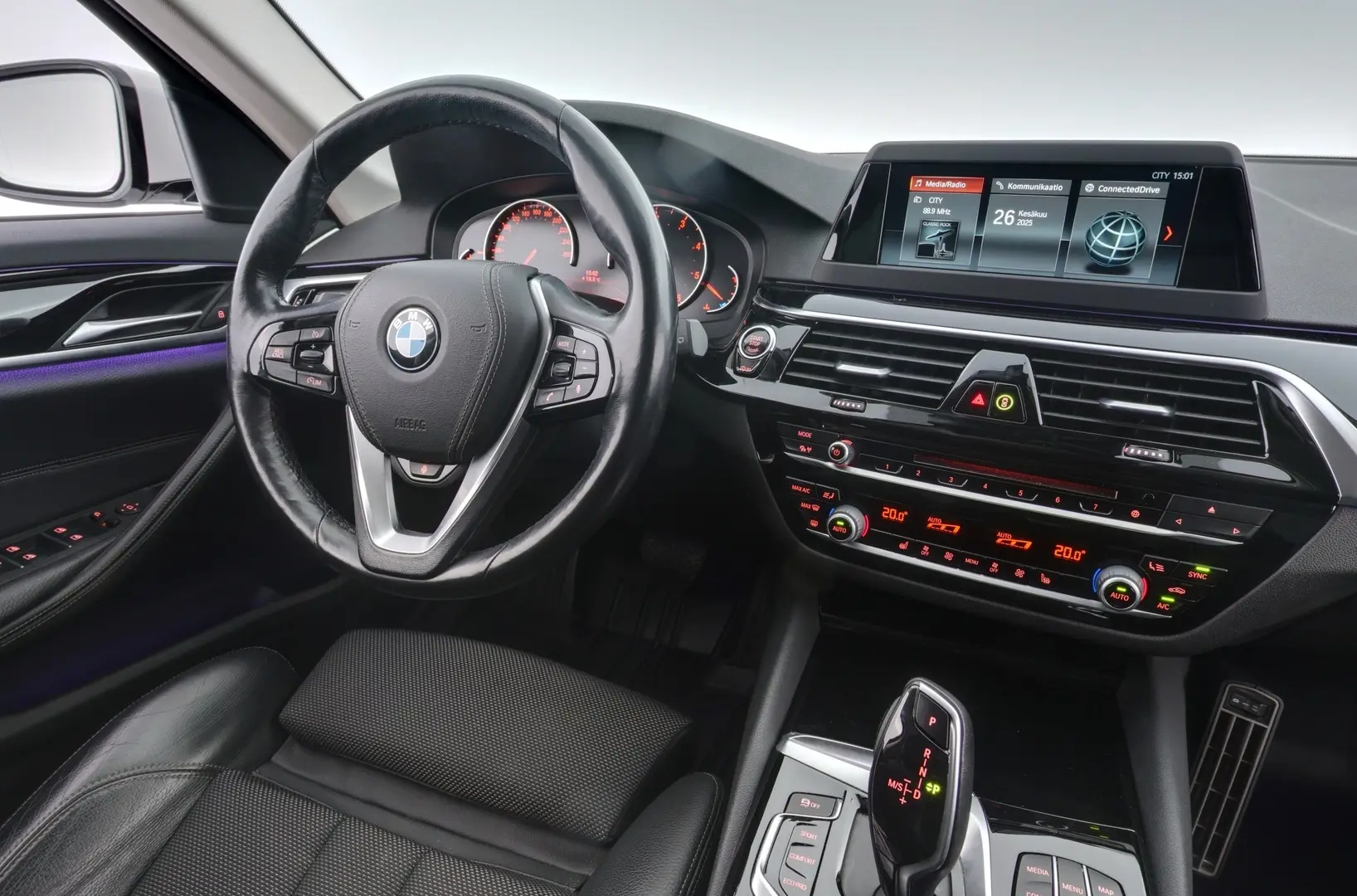 Car Image - 9RPNEC32VBFpnnaS7VdfA