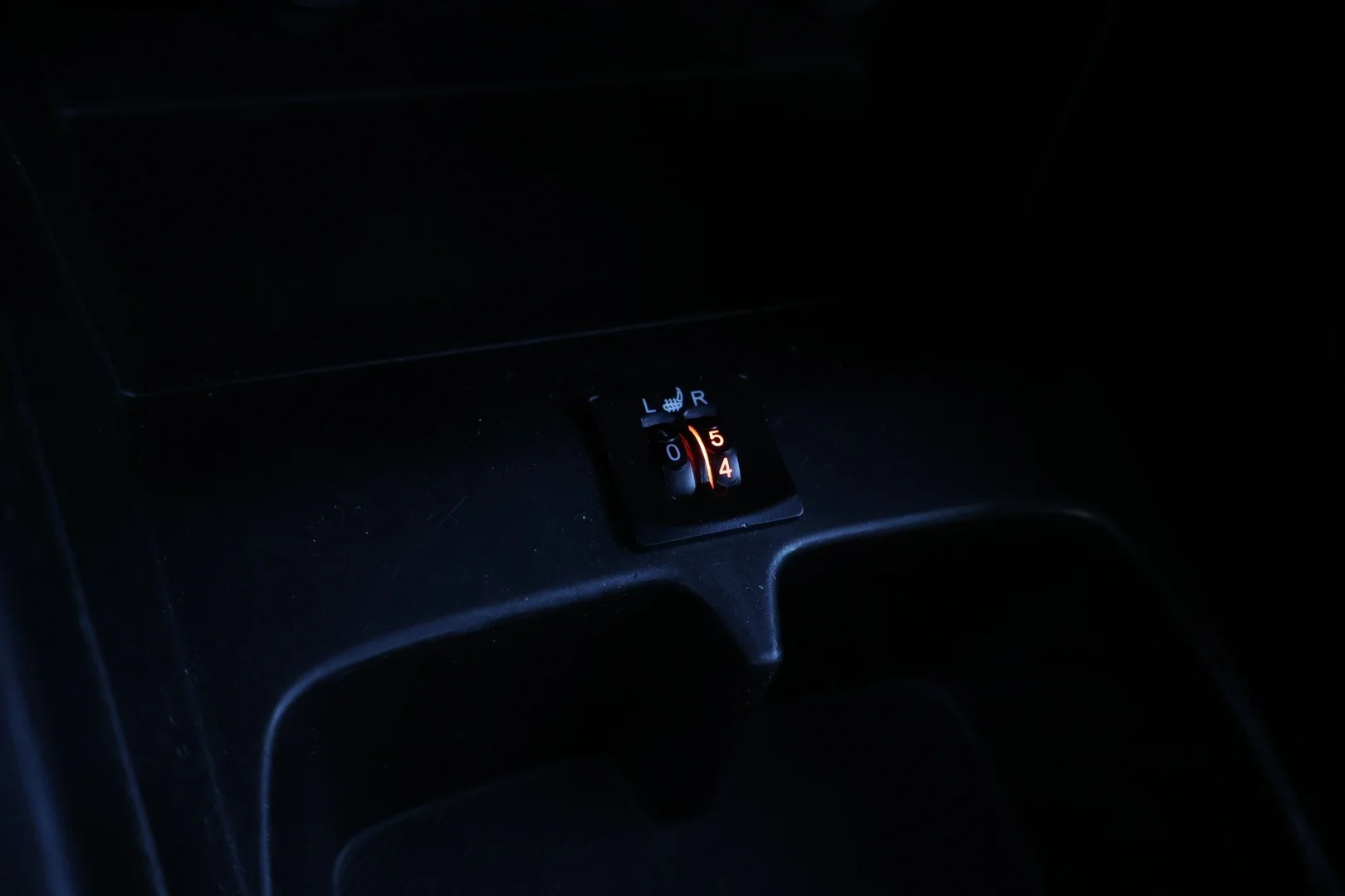 Car Image - 23kDJaYBdQmPYBabfv4K45