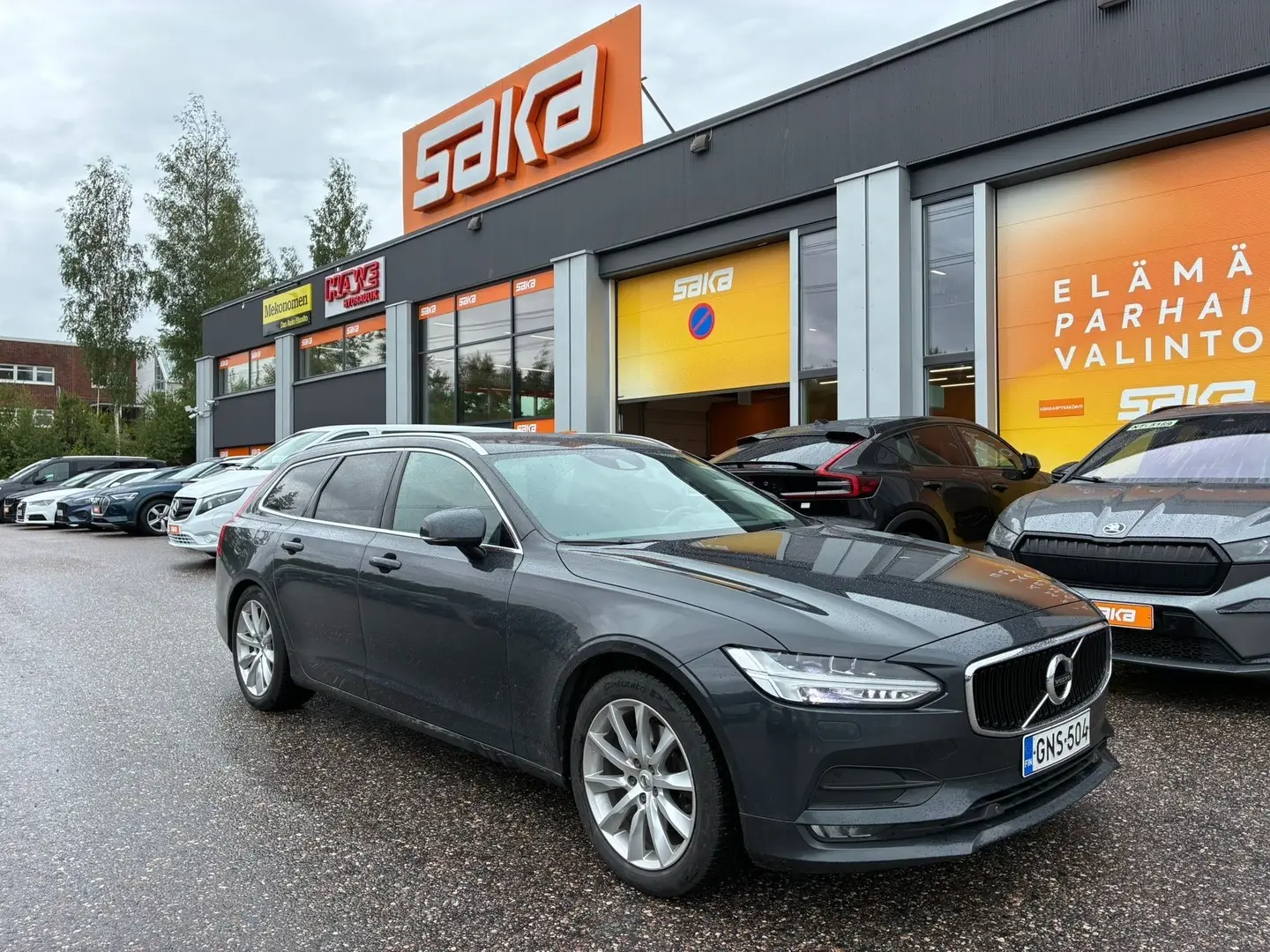 Car Image - 4SzcsBCrznhiW5eJWikTmO