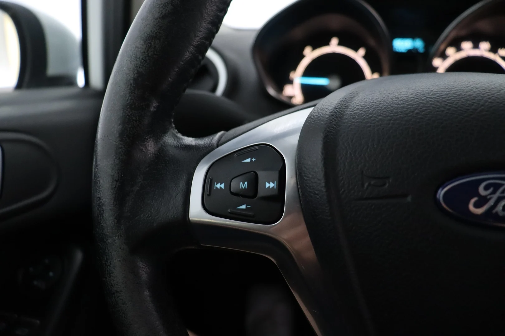 Car Image - 3Avf6ItuN3cbfmtFRVHcLL