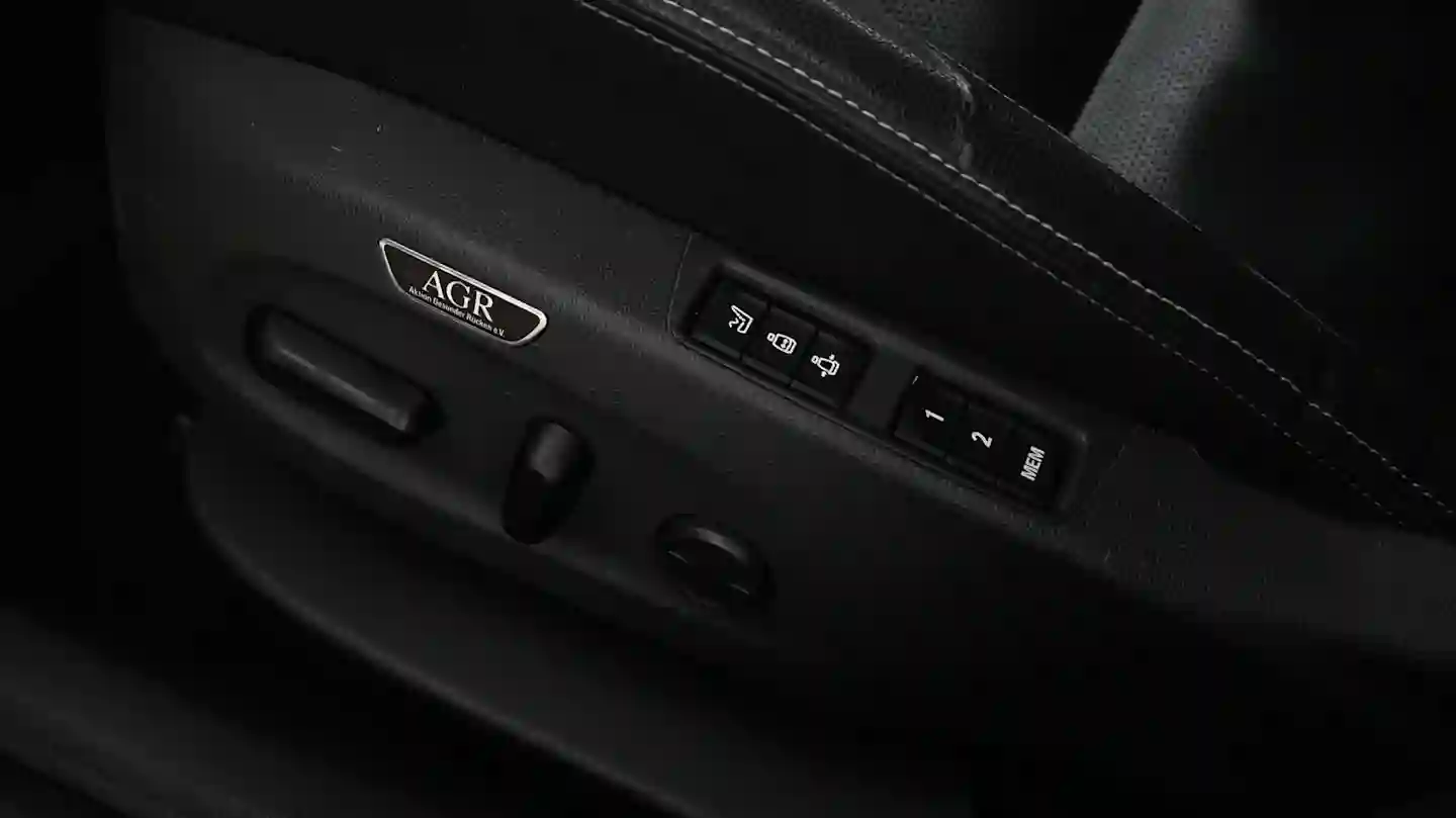 Car Image - 7w1HkwvMwyK6uYMGt5WtCa