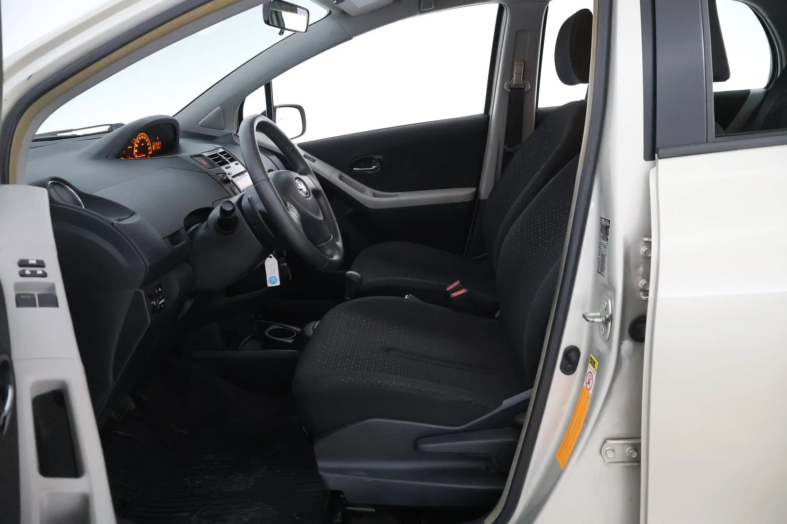 Car Image - 1eyblZMsy05ZMO0QzhfVoz