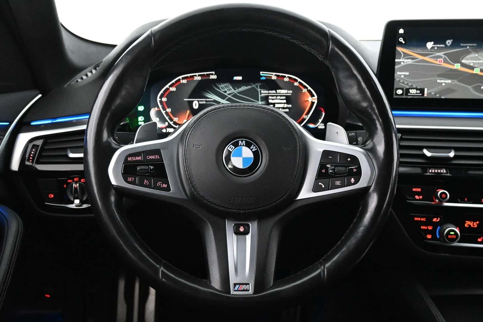 Car Image - 4D7ZVxXGTz6r8SPDL5Wg8