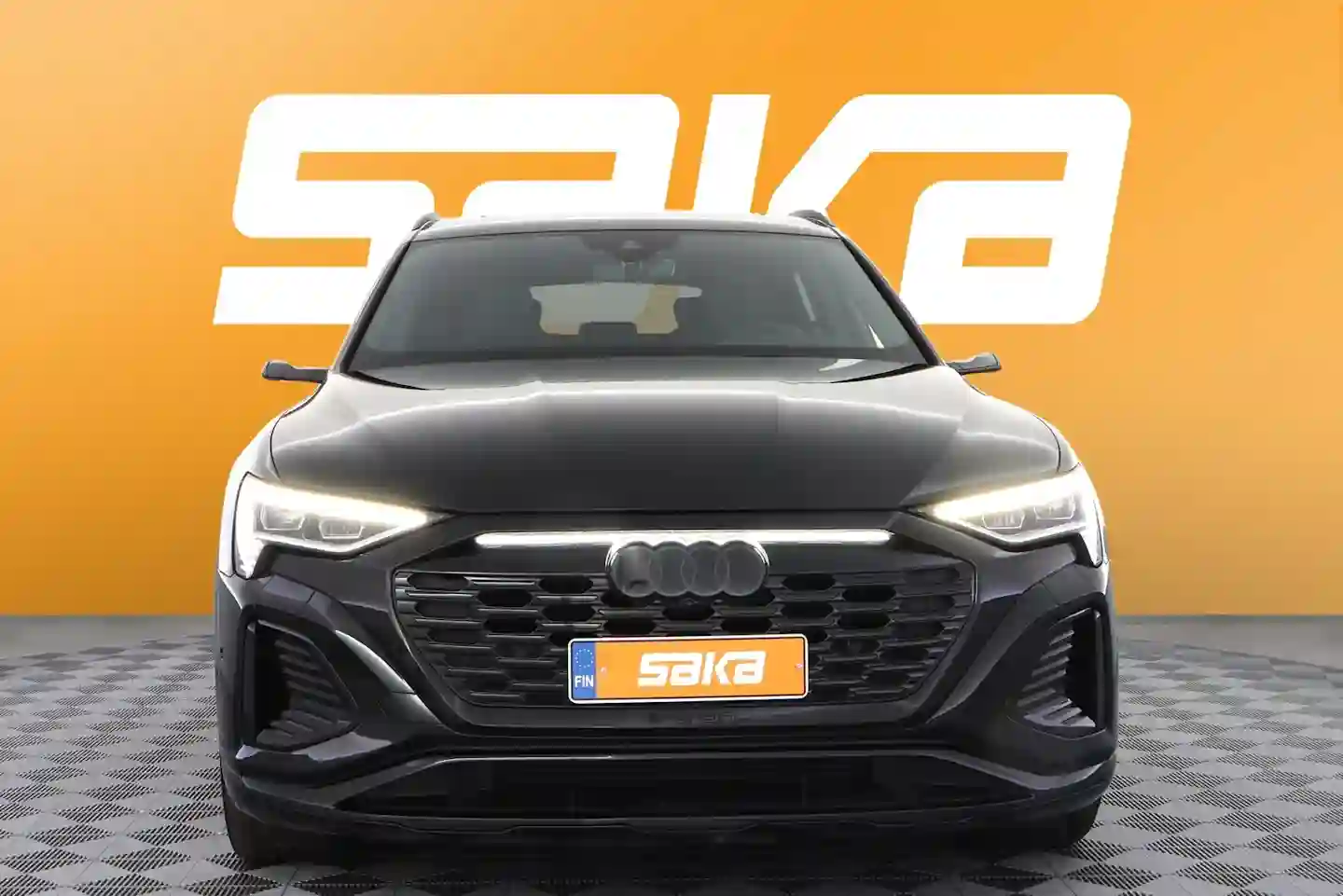 Car Image - 3SeTrWVFpMxFcxx8TpHywU