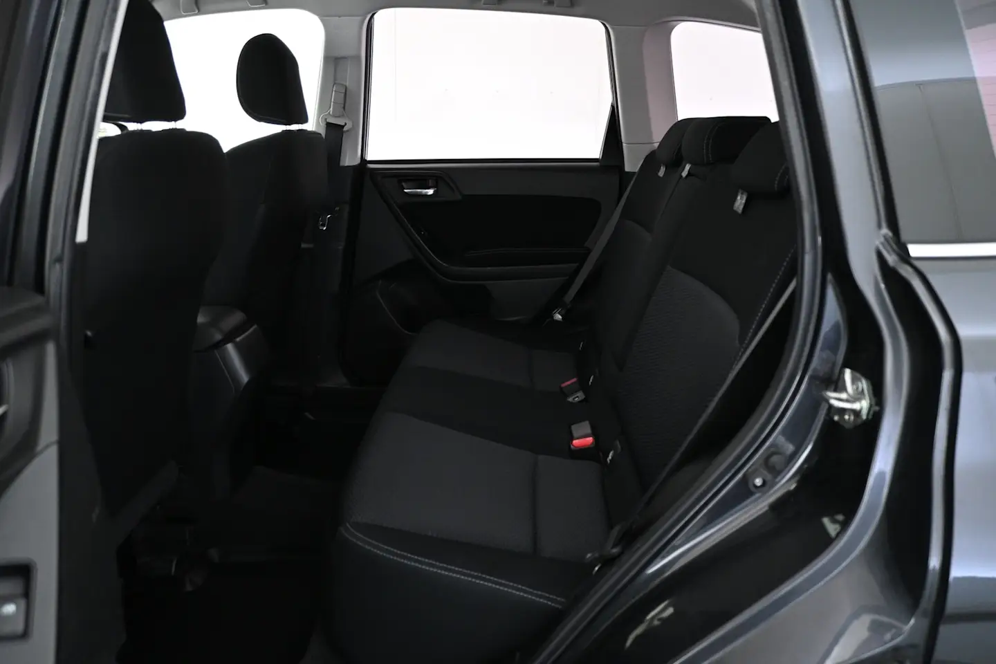 Car Image - 6bHq0j7qBo2t9qx2i3JWOA