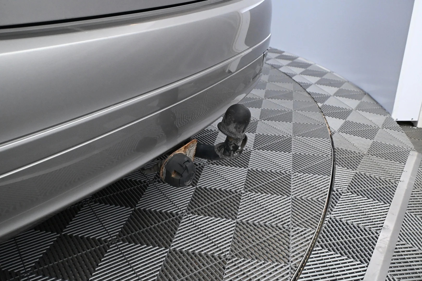 Car Image - 2cVxRjBnHZotTZbMOexOmV
