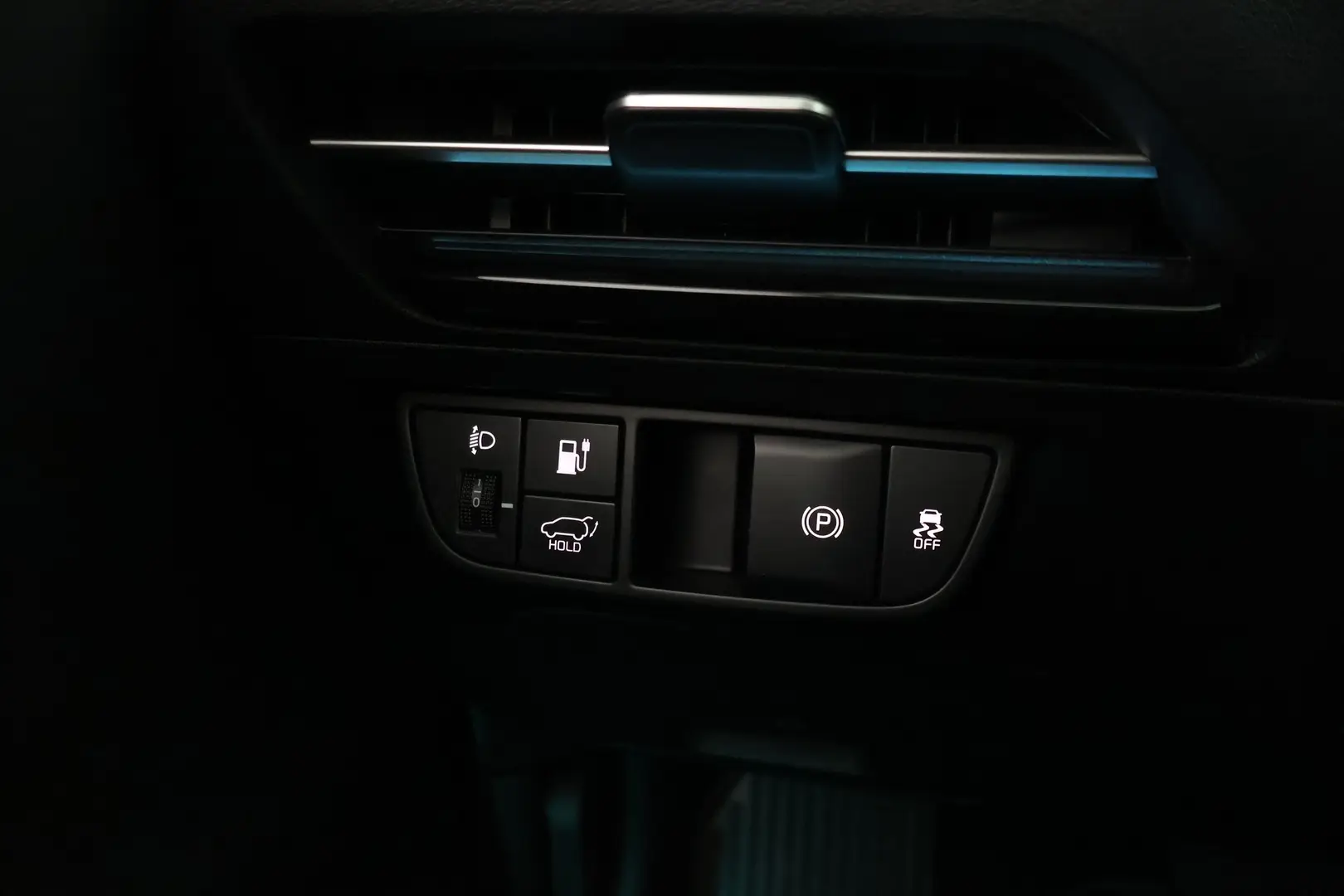 Car Image - 7oAo4k0voZqjxVGjDGmzi0