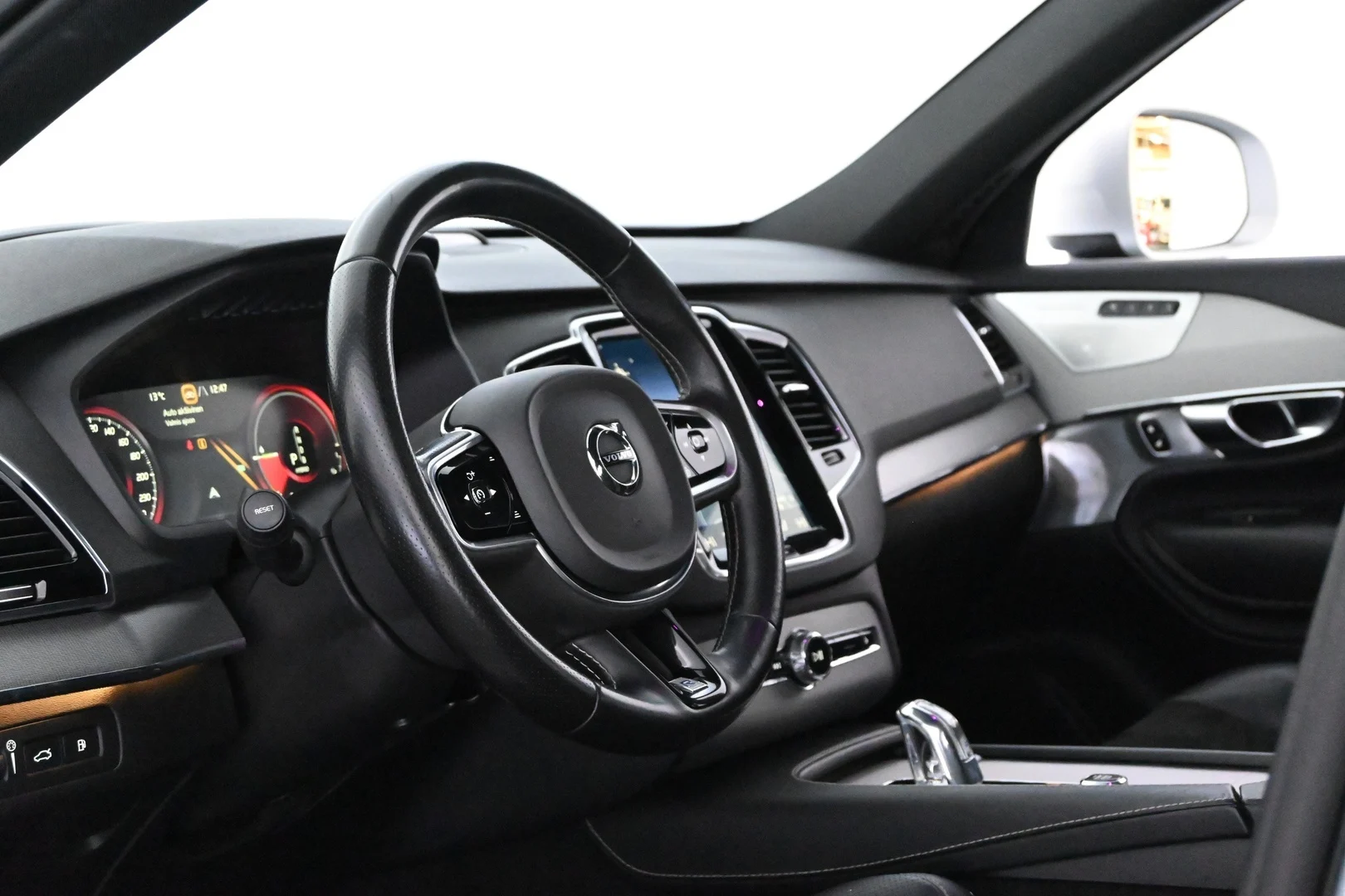 Car Image - 5ACxlMRar1ngQcUWXkAskR