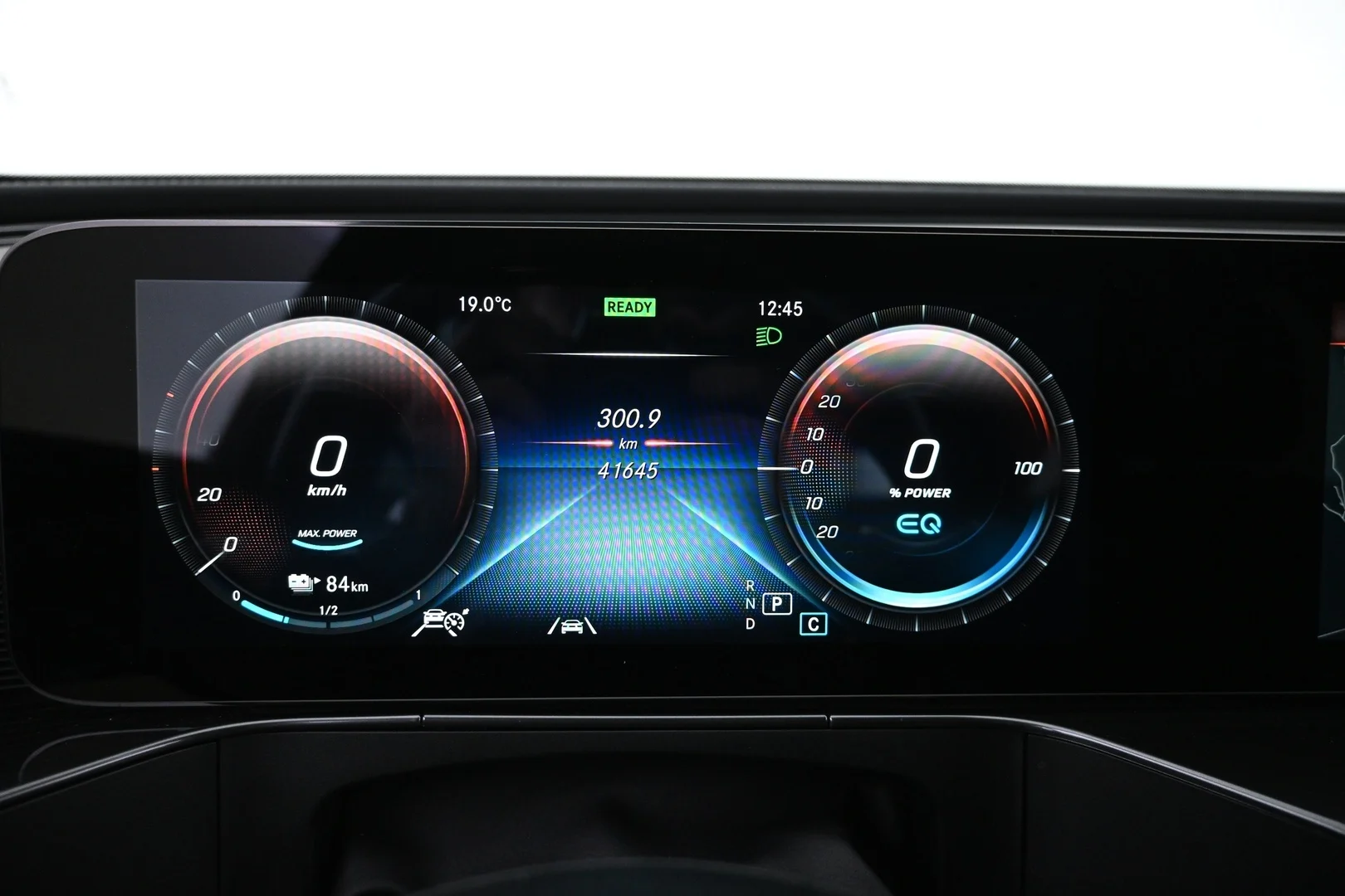 Car Image - 1hUXJM6u0pnDEF5mNBFzbc