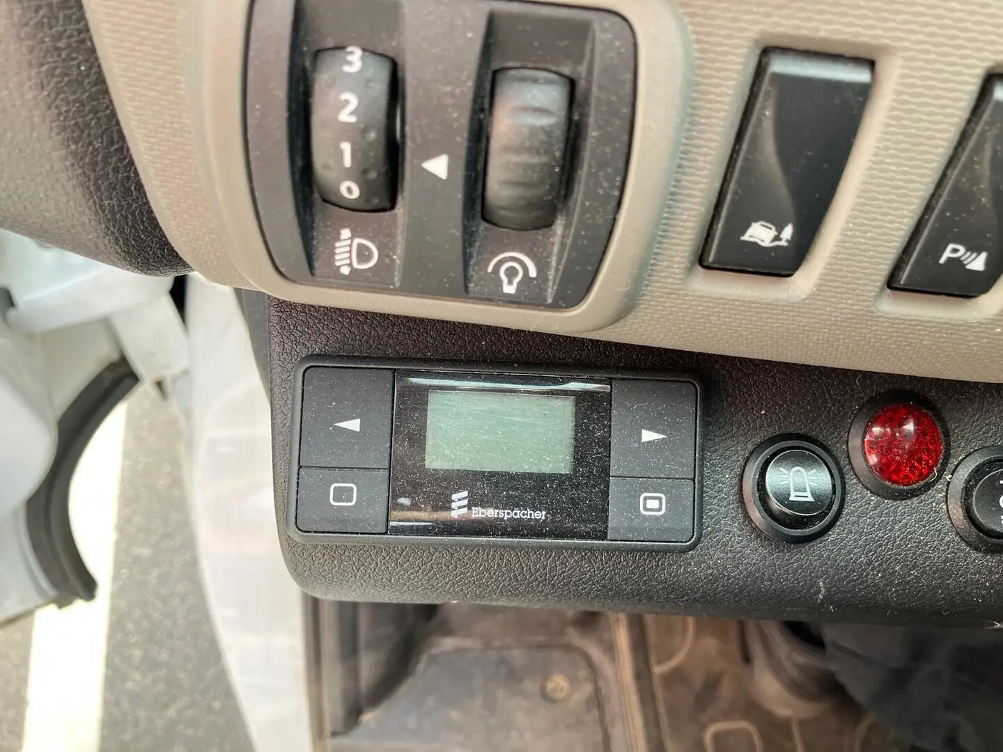 Car Image - 5DyDuDTyAQ5FyKHP11OCF5