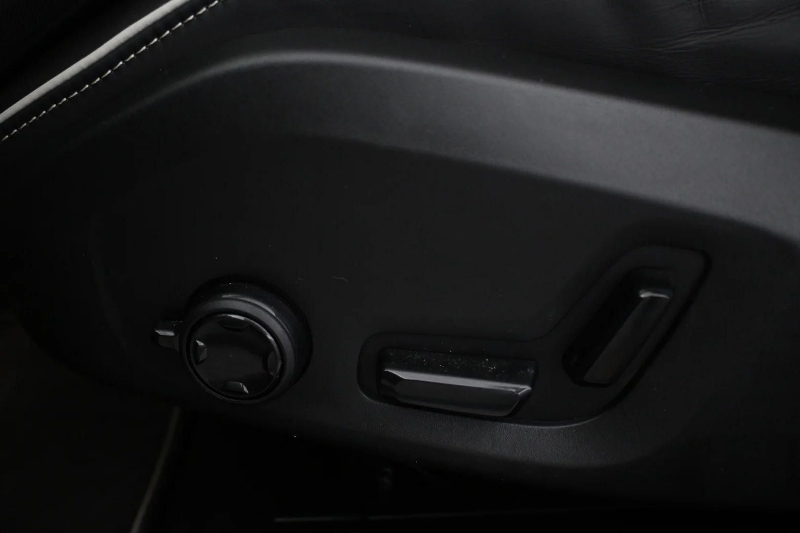 Car Image - Rnkz8ePzwl7jaNdgVoMJH