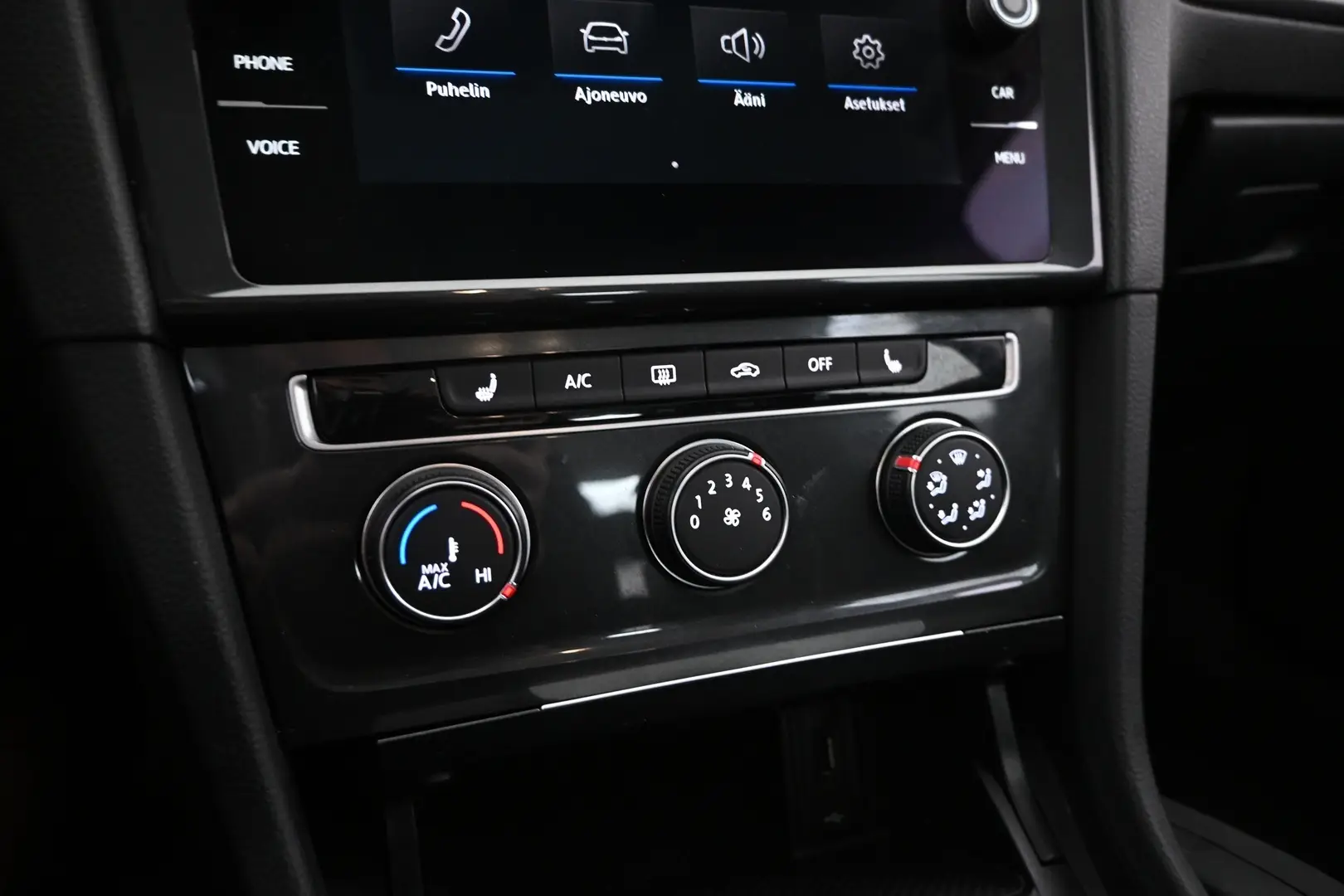 Car Image - 2DR7Ow70Xvn5tIHEfbgVDG