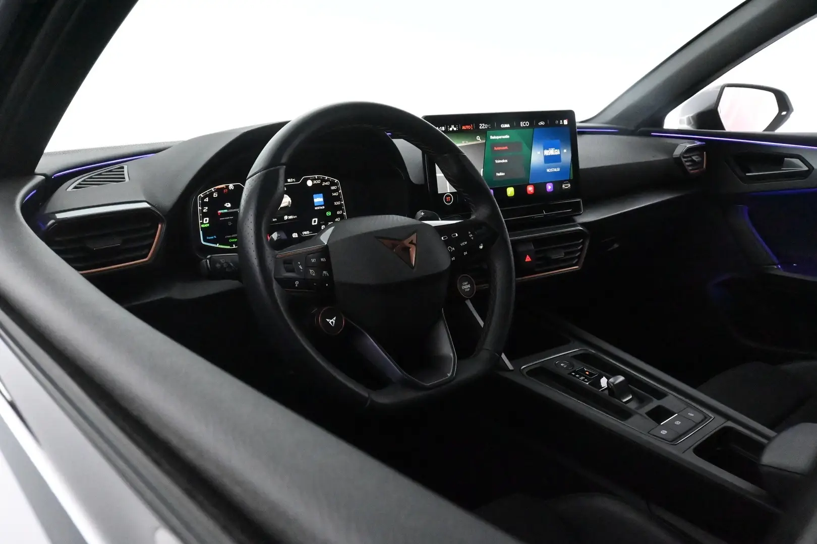 Car Image - 6OHqxYmkypy1IP598OEyLu