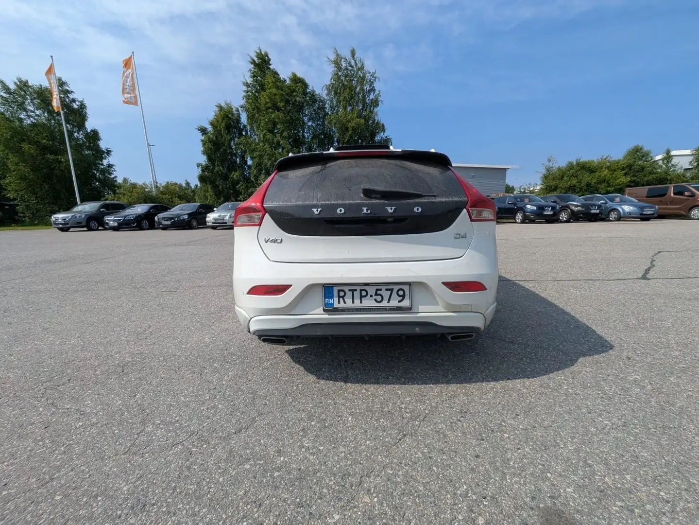 Car Image - 7fa8eFseSWbo73CEKAlTpF