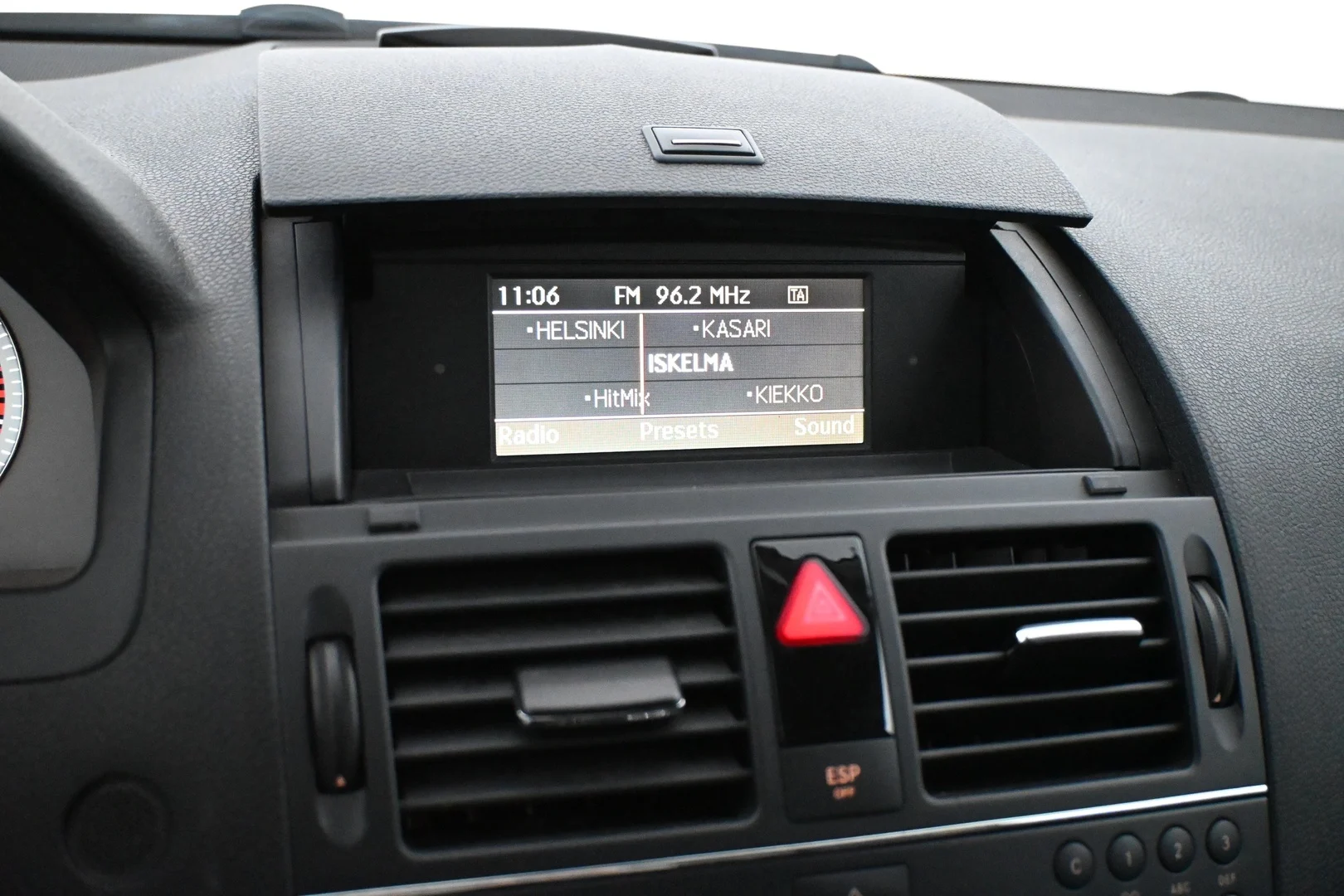 Car Image - 6LnQz9kXB9oe2inl1YyRWg