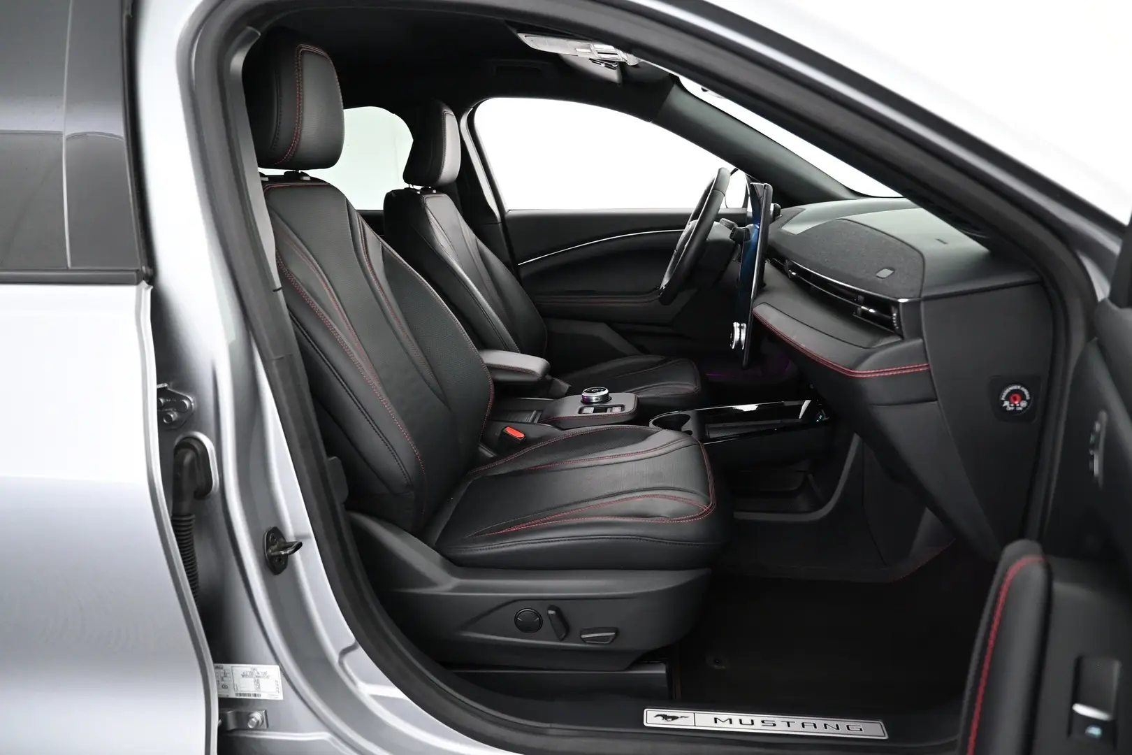 Car Image - 5qER6CVxRWeAuLSqeoOP3Y