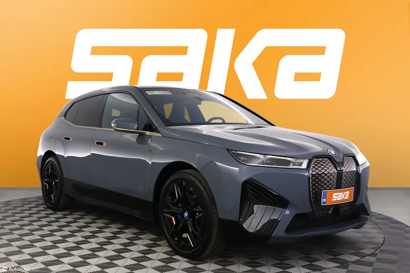 BMW IX M60