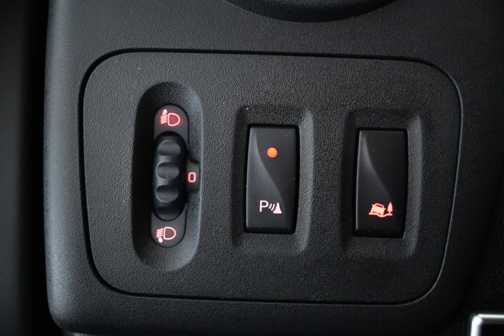 Car Image - 60w0nKeemZfx6JULUkWuCP
