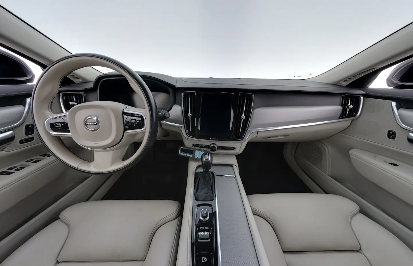 Car Image - 1AxNoMXUem26o9svPe7VDR