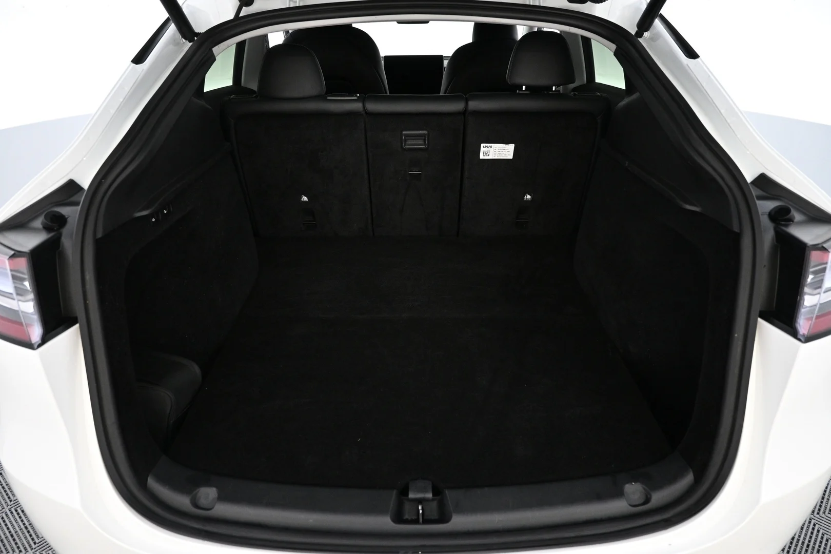 Car Image - 2XBR3x3J1TboeyTzn6GsaS