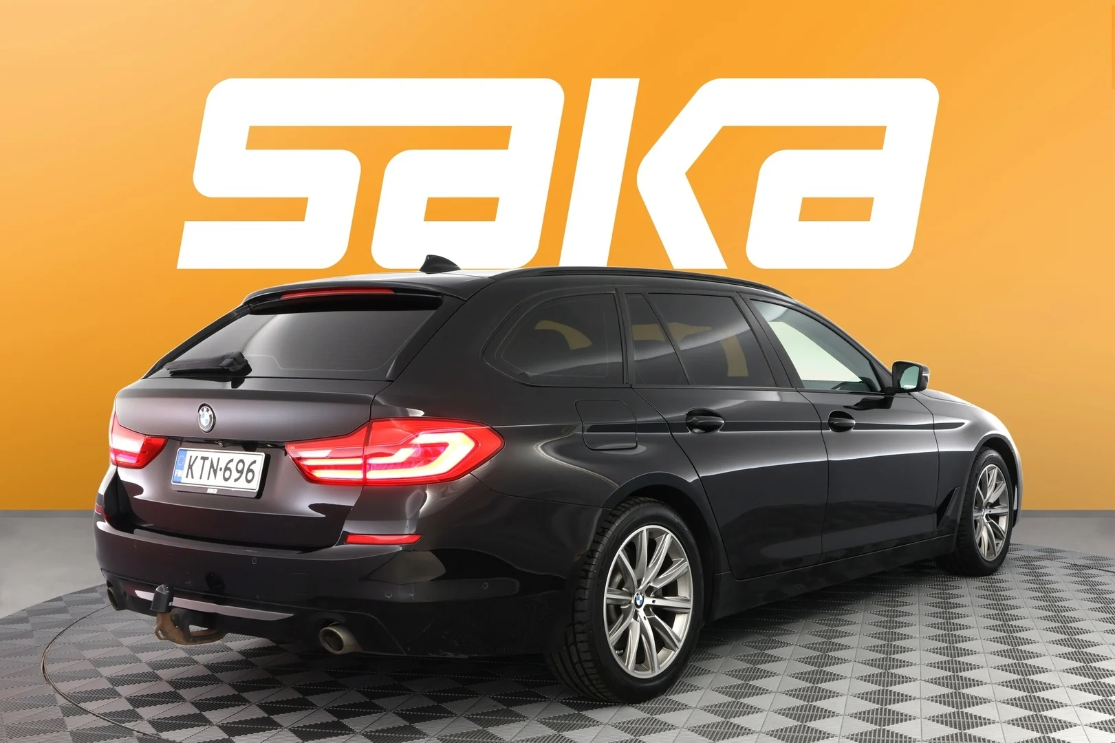 Car Image - 4gkiOL7HSZGBhY18i7W1up