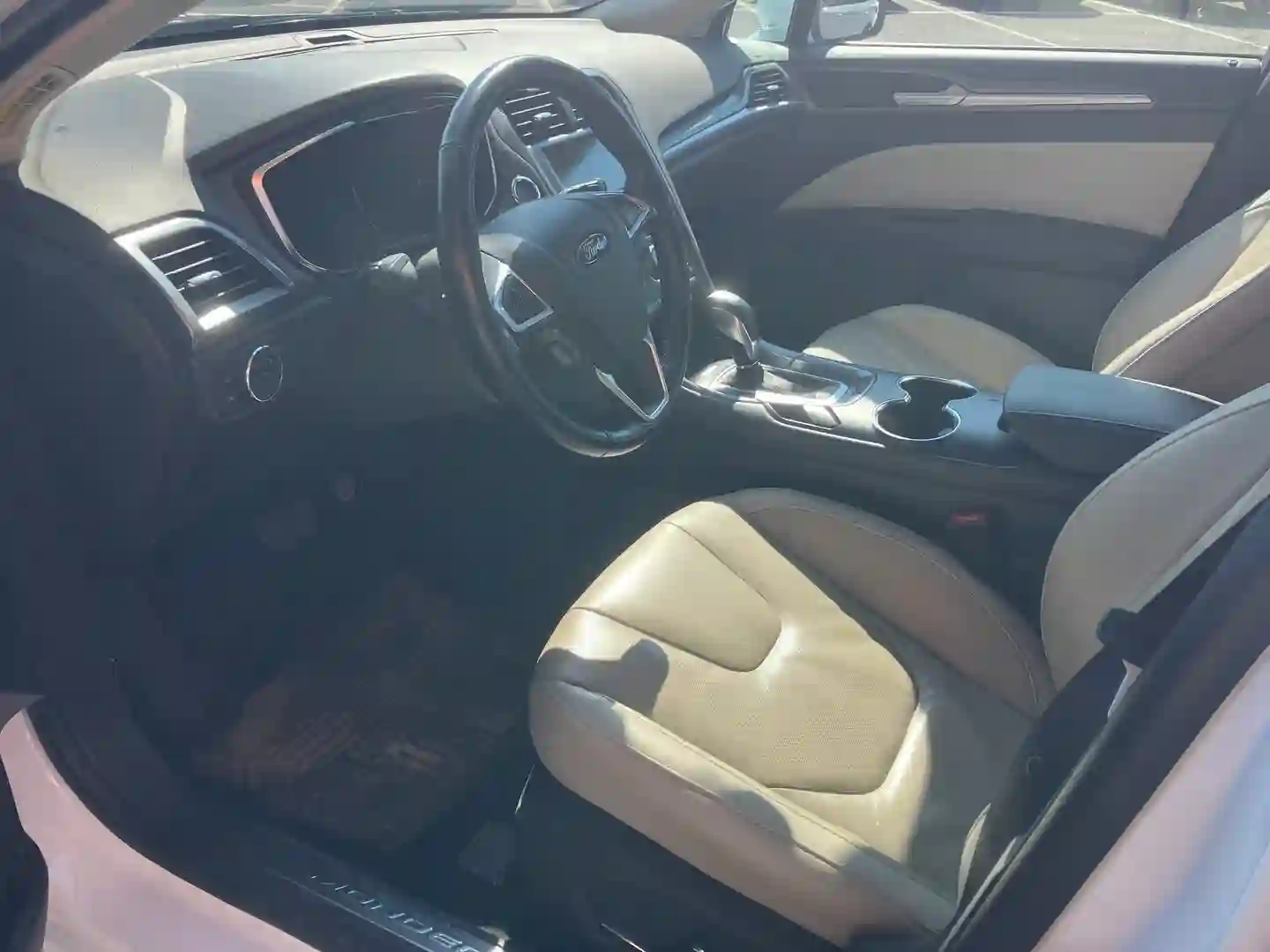 Car Image - bT3wZ27TtceL7gD34Y1rc