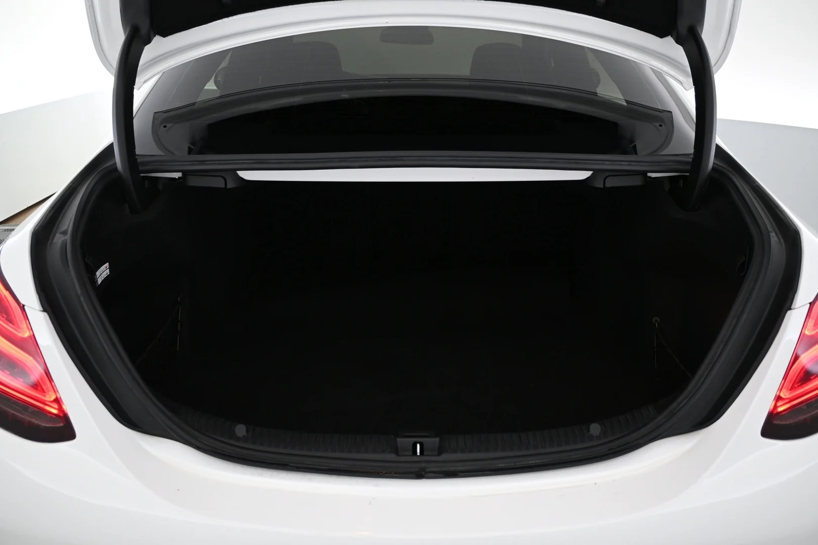 Car Image - 5HWaEEMt73Q8hKn6KHyQA0