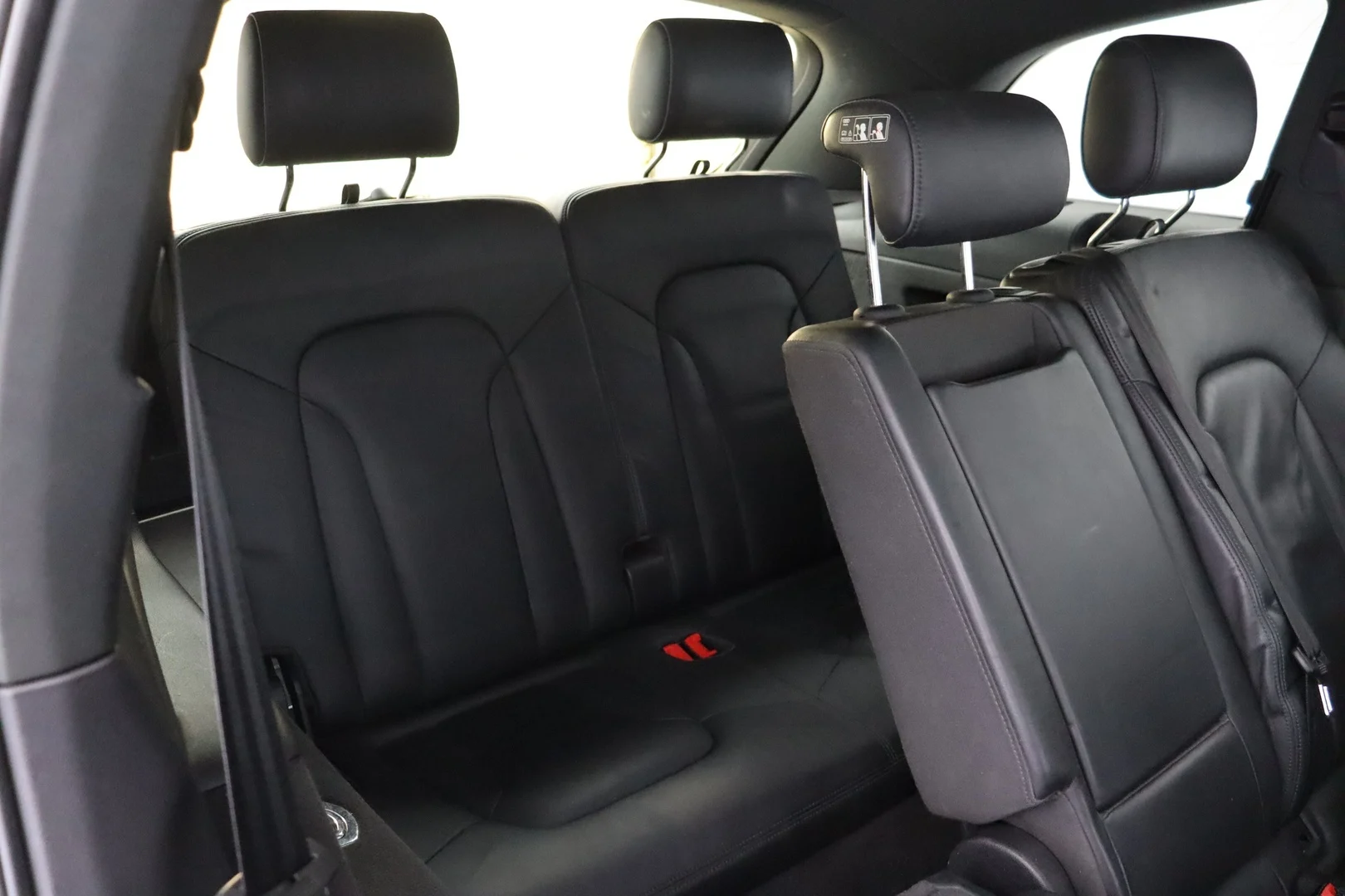 Car Image - 4cqvQ4bOET4iHTdt0v6H3f
