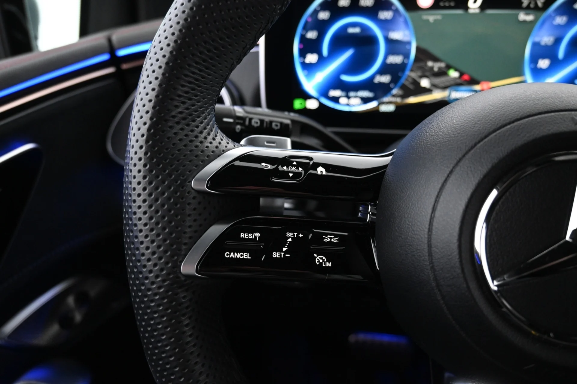 Car Image - 1ykeE2RetaT15GZH93gizi