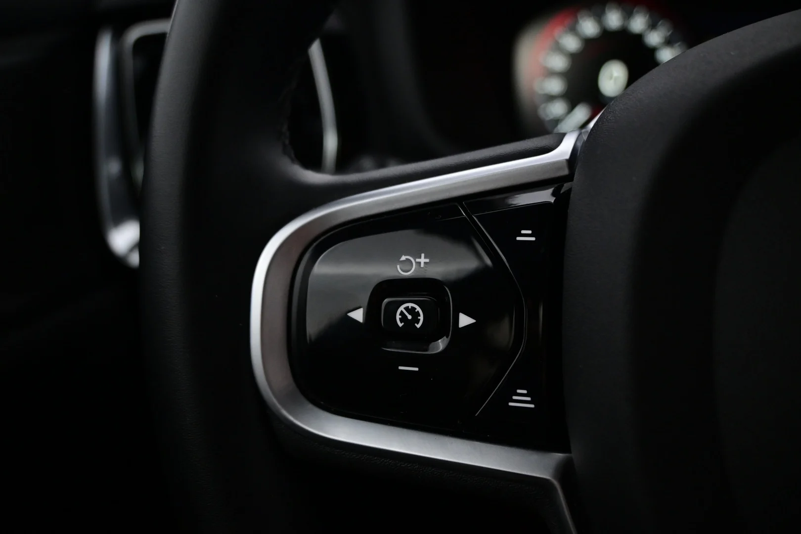Car Image - 6GAyVLpzQqlAnPxXO9gVJ0