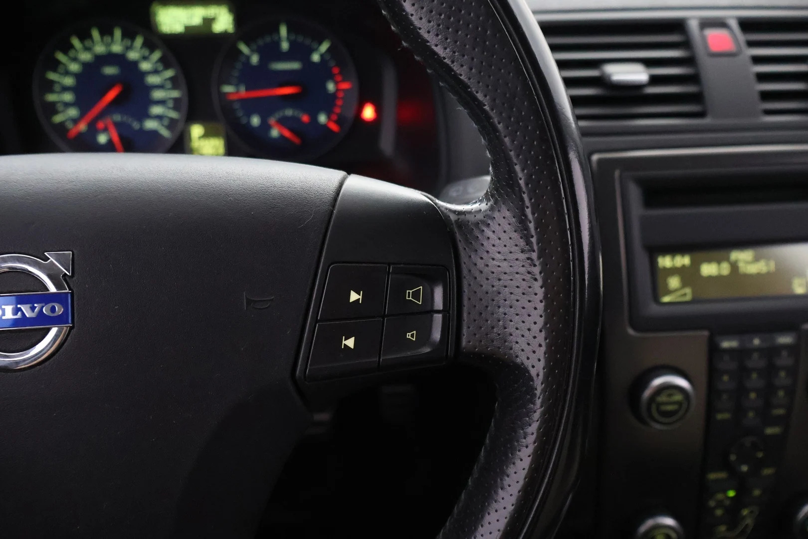 Car Image - 3KDsoLTGlm3sqHWDDwZu5p