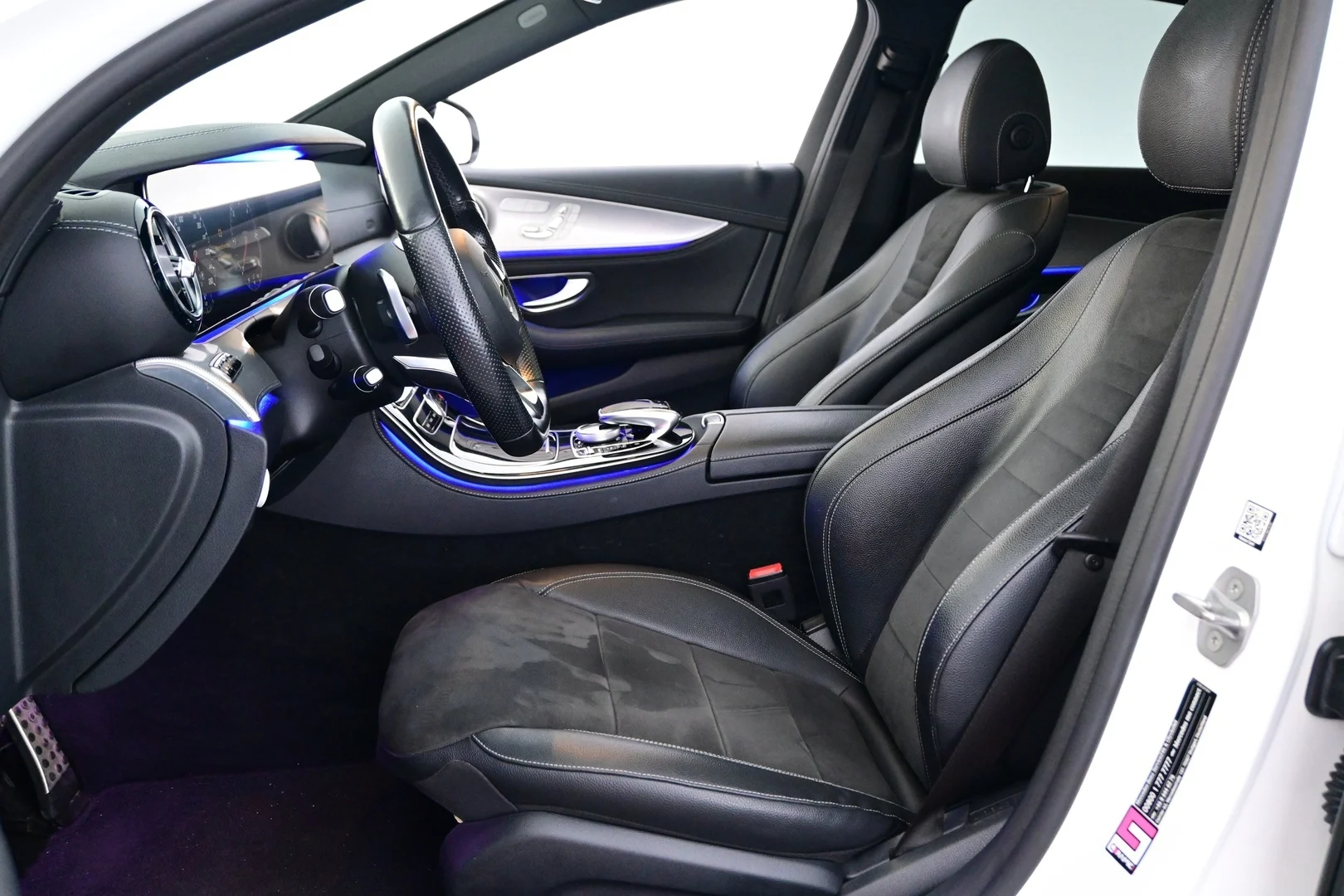 Car Image - 7EoH0f5BAm6Jyza0awTajT
