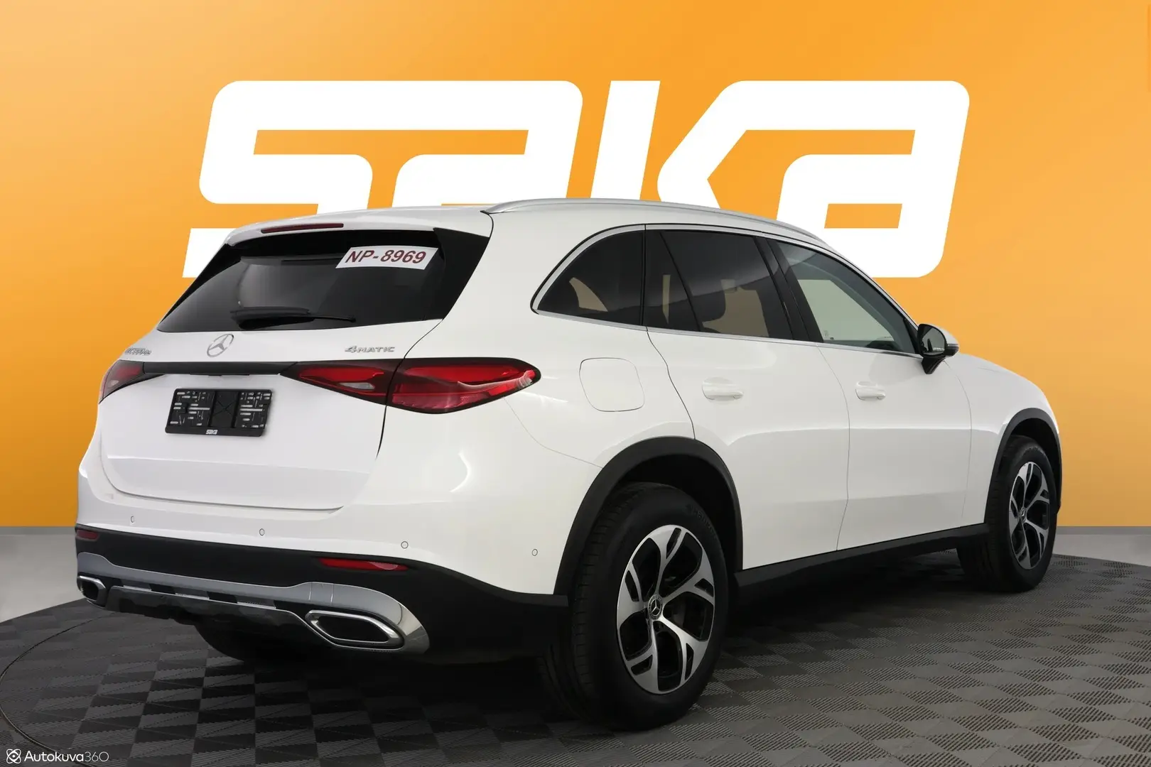 Car Image - 2uu31yfomFCju8B97pzJ8a