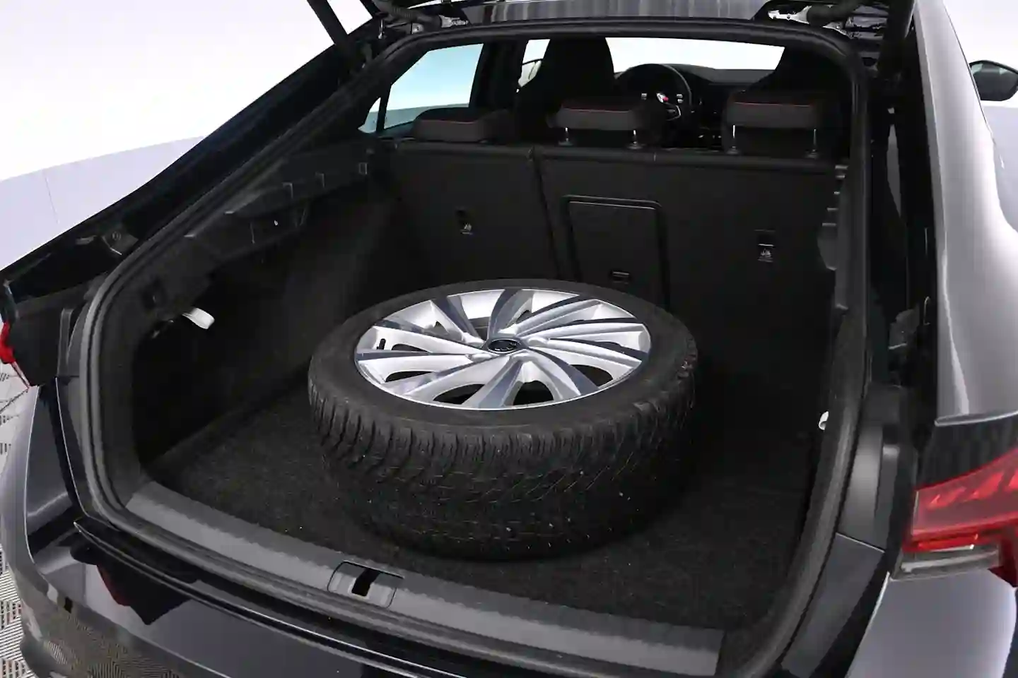 Car Image - 3XbvpLaQl23o3zrqJlwV2q