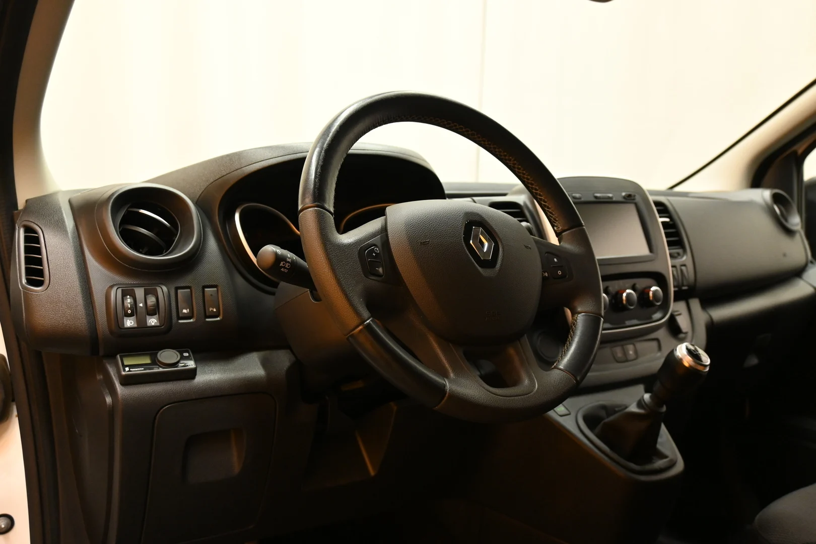 Car Image - 21BSkIY9iq2s4ng7hYKoZg