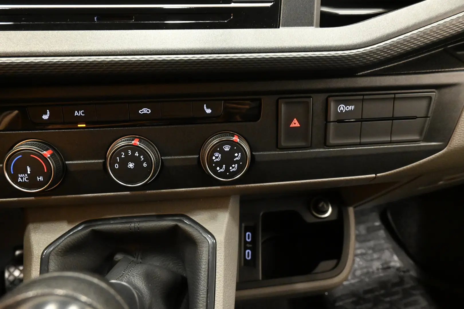 Car Image - 4hGbt8yN8qw8p2hJeqCsLy