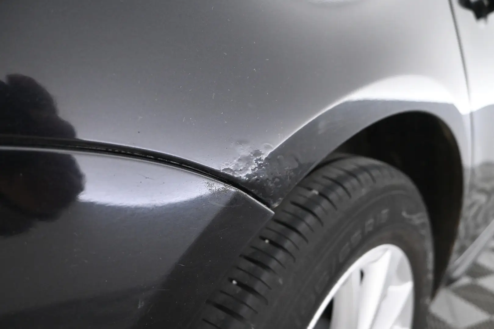 Car Image - 1NcUJYdkwcKp9HpjPfYE31
