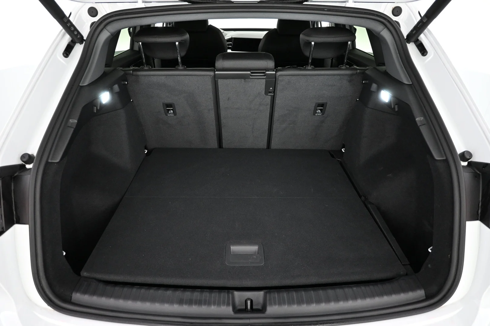 Car Image - 3jHC0f9ePCnus21Lzv8OyF