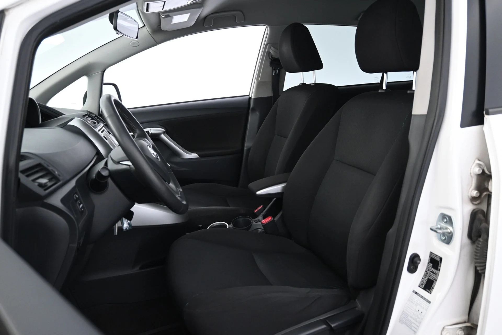 Car Image - 5XsLSvkJguyFfQhU2VsF6P