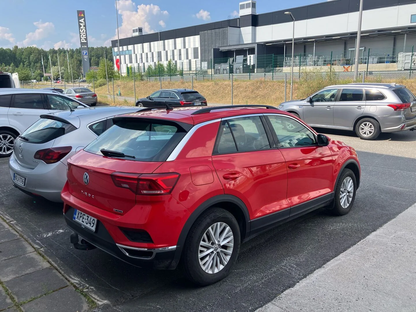 Car Image - 531GrxSK3FQonV1tmRMPbj