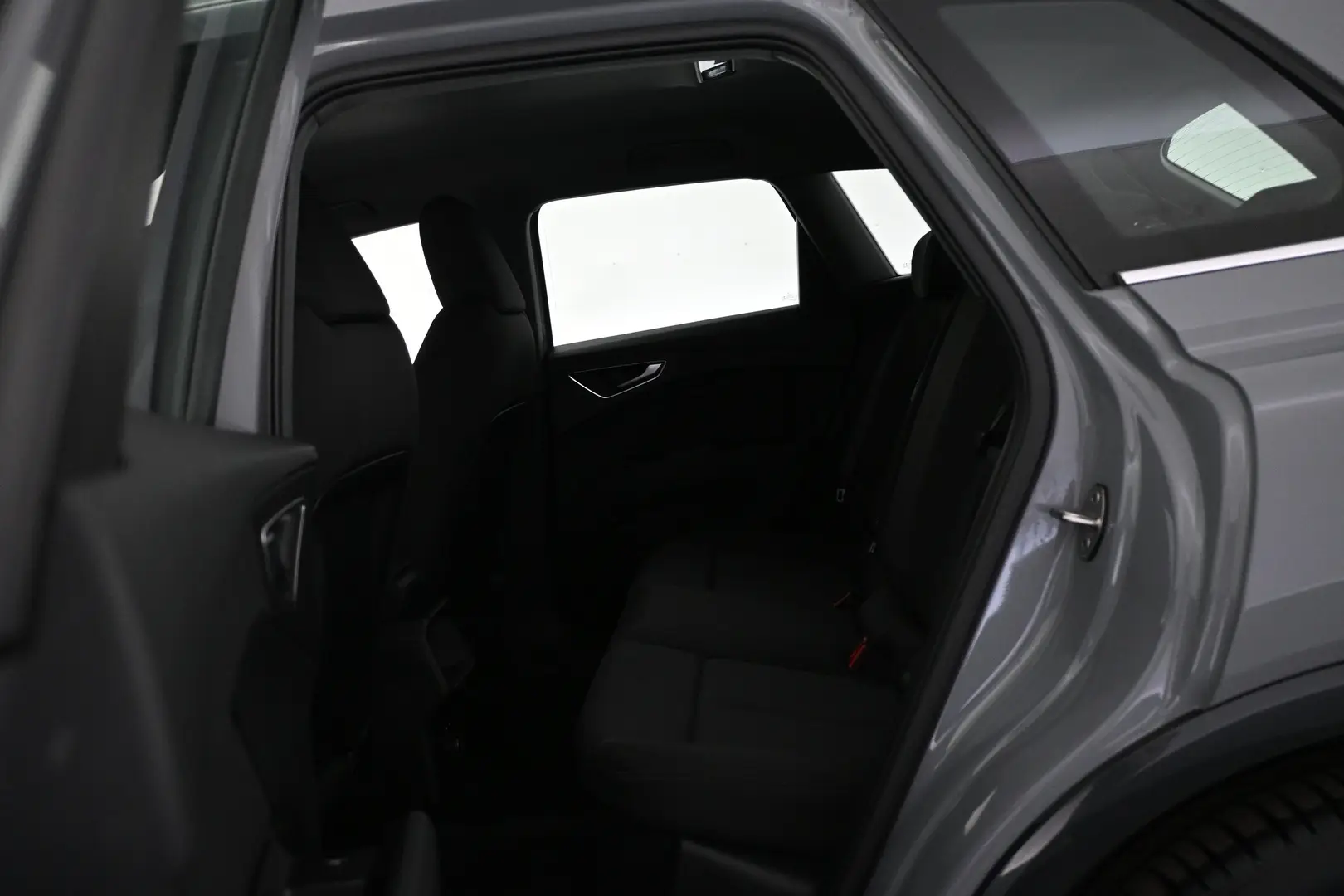 Car Image - 5OPfkUAeSJnpG5qcFNoyOm