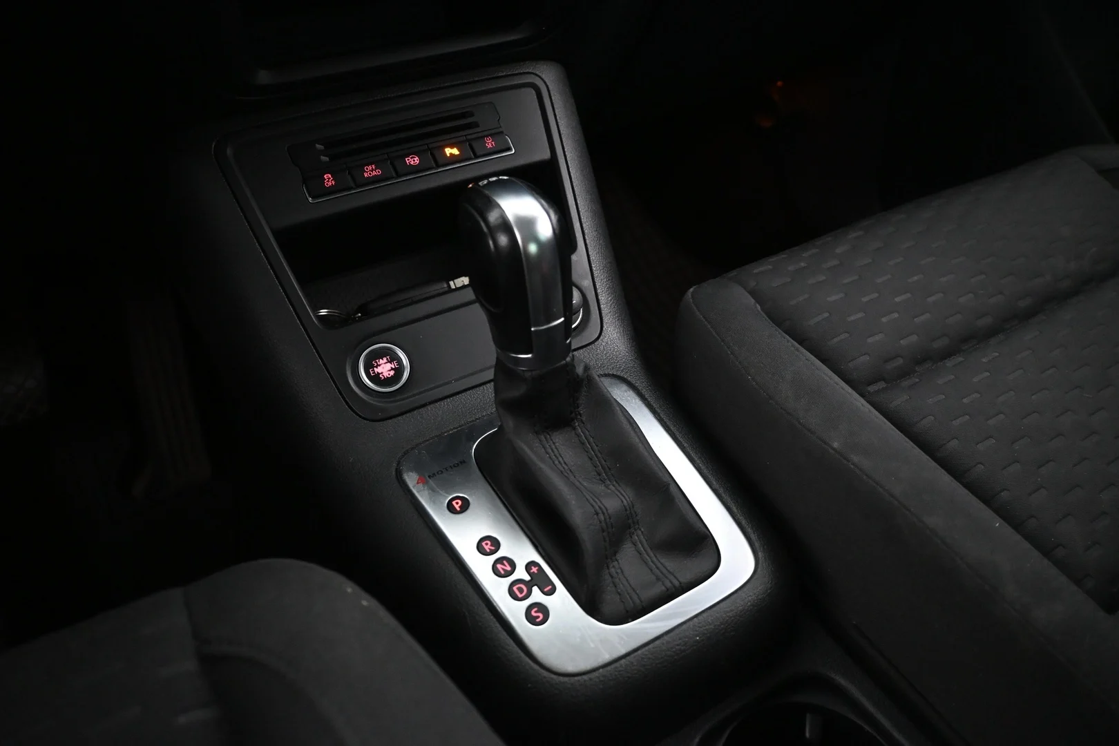 Car Image - 5JGv8hNTzPsQAuT4Xvej22