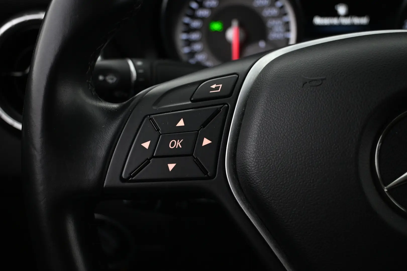 Car Image - 7ymMi03SbAgx9xkMzeZXl3