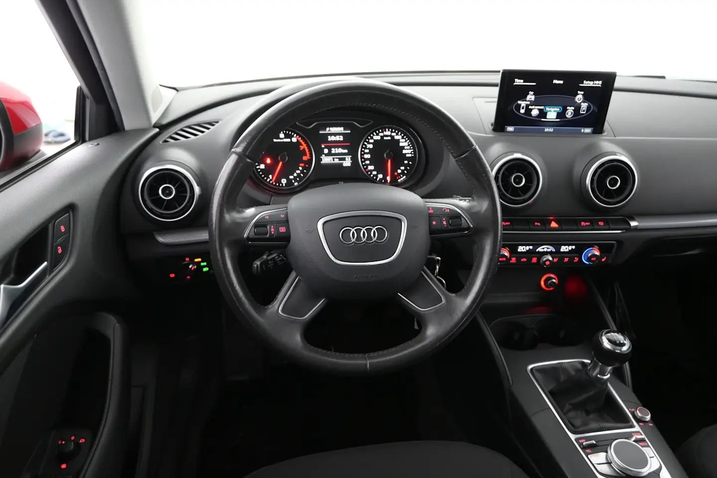 Car Image - 3xrpZ3FpwE1V2zyvA4RJN7